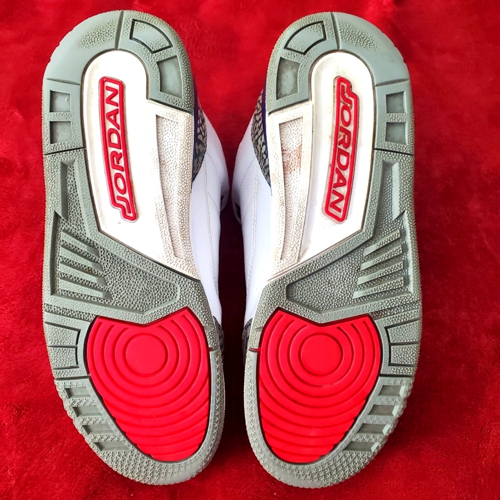 ๐EUC On Sale Til 9/23 Jordan Nike Air Retro 3 White Big Kids S-7Y - Picture 10 of 12
